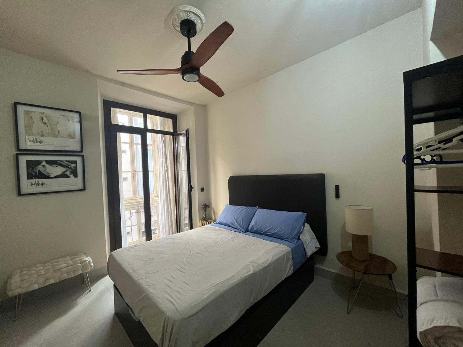 Apartamento Malaga Centro Triton Luaran gambar